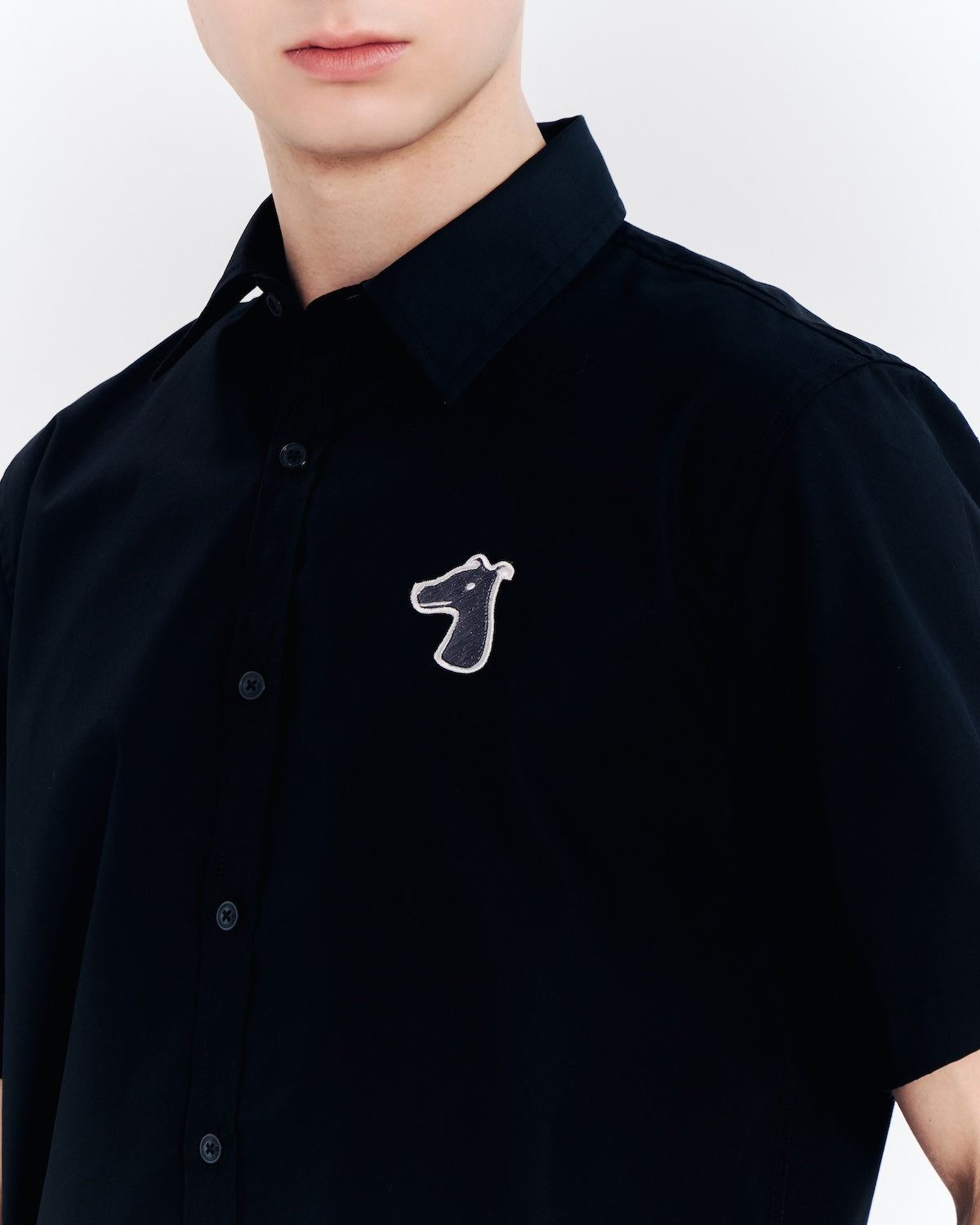 SHORT SLEEVE SHIRT WITH LOGO EMBROIDERED