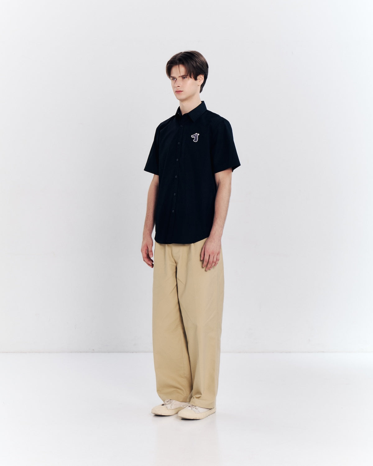 SHORT SLEEVE SHIRT WITH LOGO EMBROIDERED