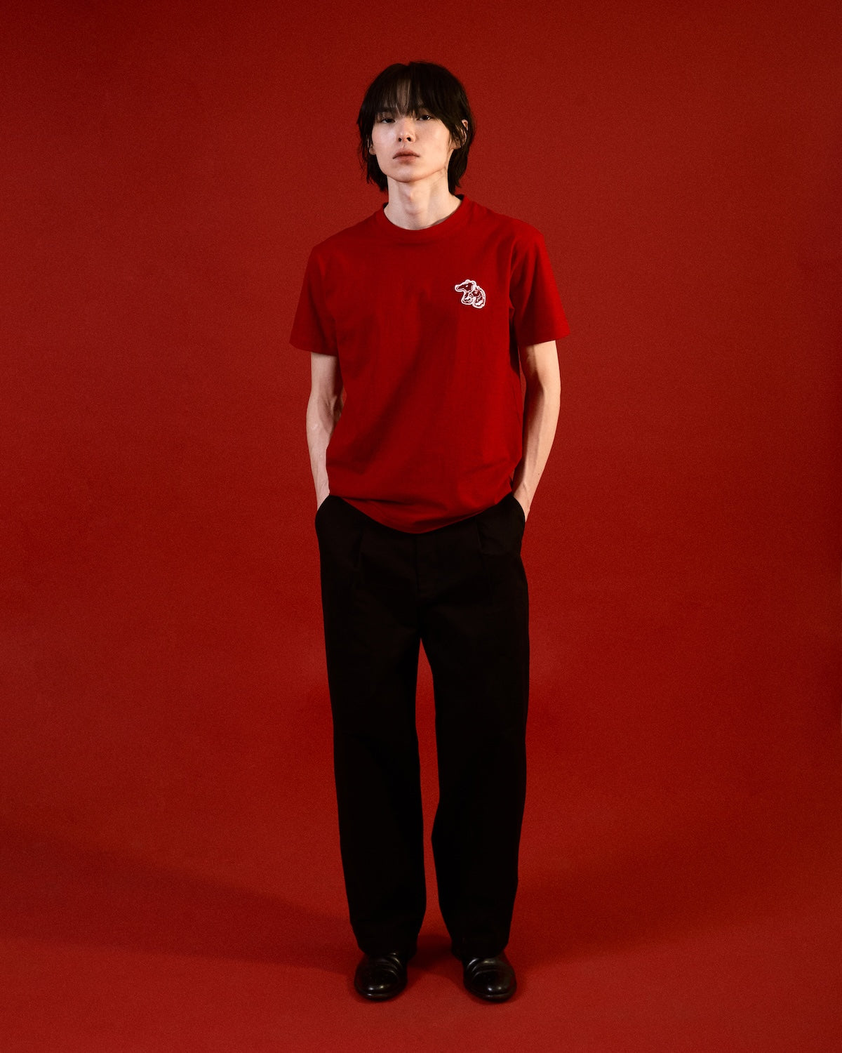 CLASSIC FIT T-SHIRT WITH LOGO EMBROIDERED