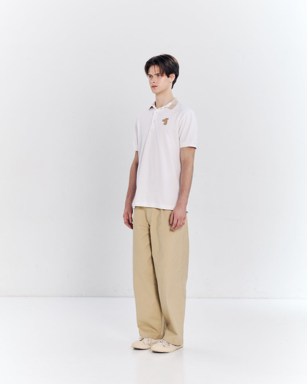 CONTRAST COLLAR POLO SHIRT WITH LOGO EMBROIDERED