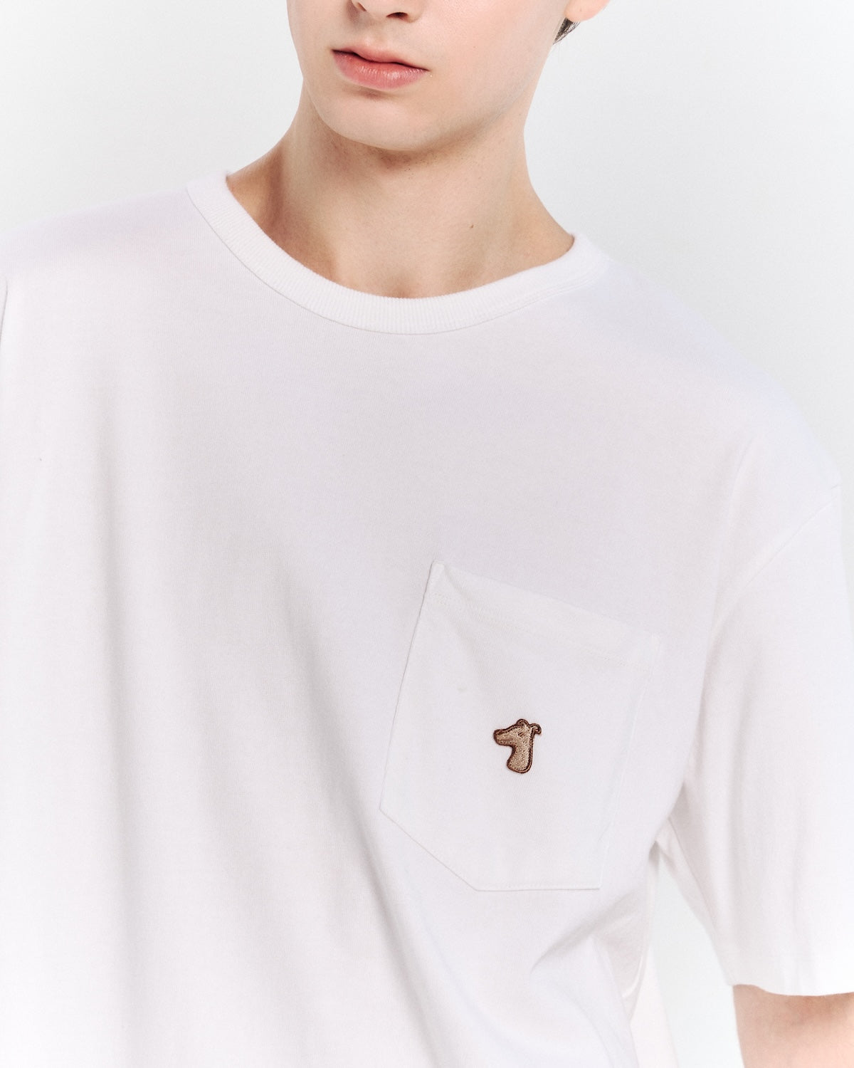 POCKET T-SHIRT WITH LOGO EMBROIDERED