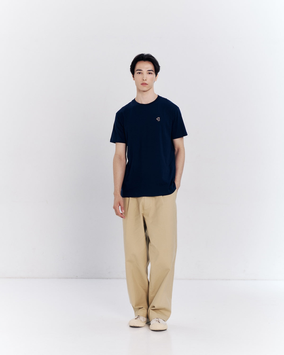 WIDE-LEG CHINO PANTS