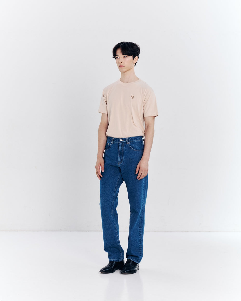 CLASSIC FIT T-SHIRT WITH LOGO EMBROIDERED