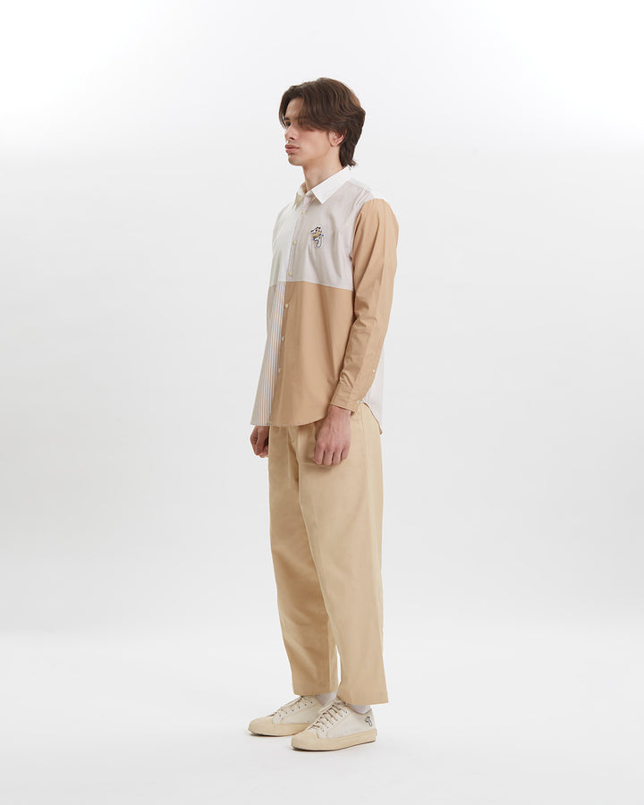 เสื้อเชิ้ต OXFORD SLIM ปักโลโก้