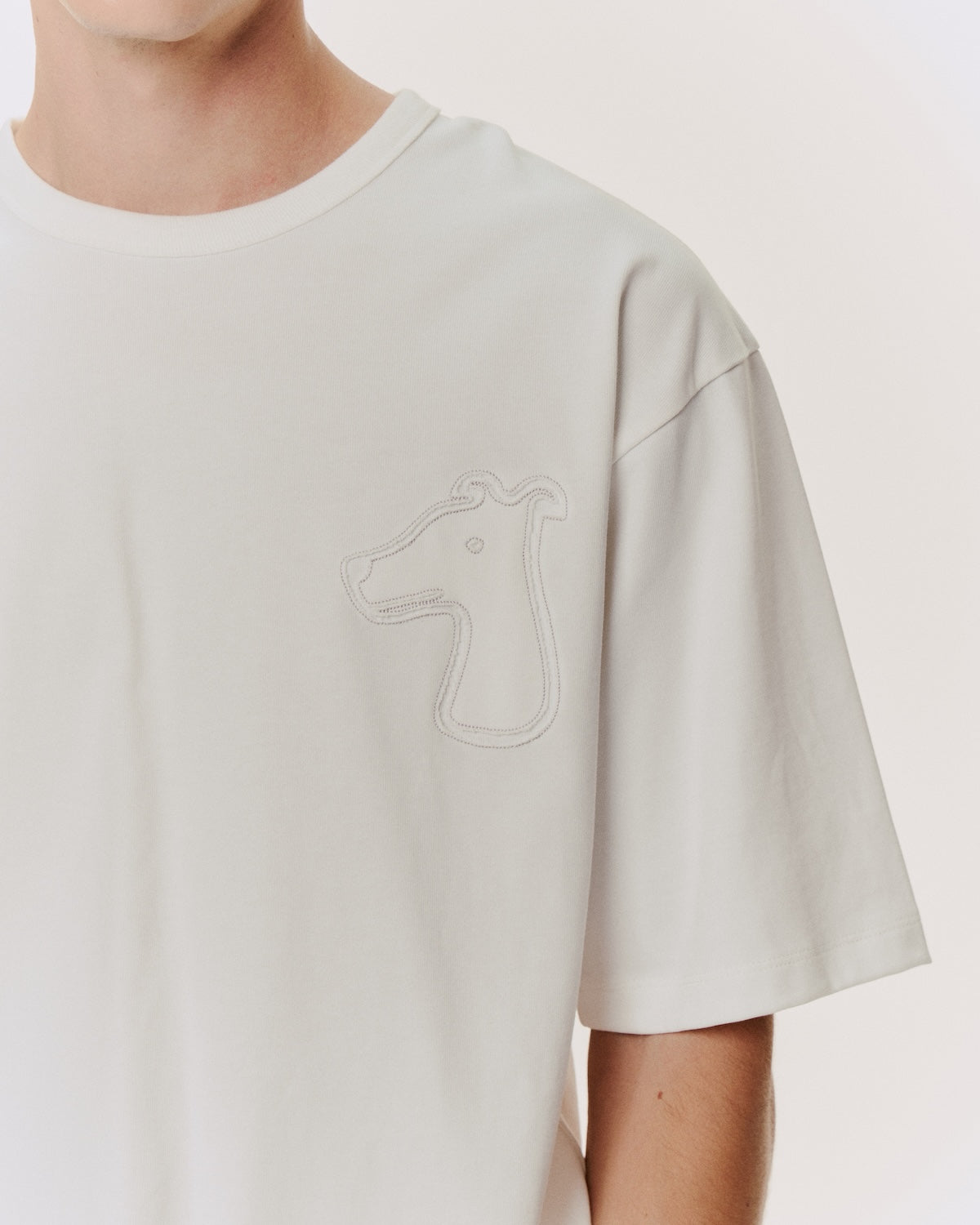 REGULAR FIT T-SHIRT WITH BOLD LOGO
