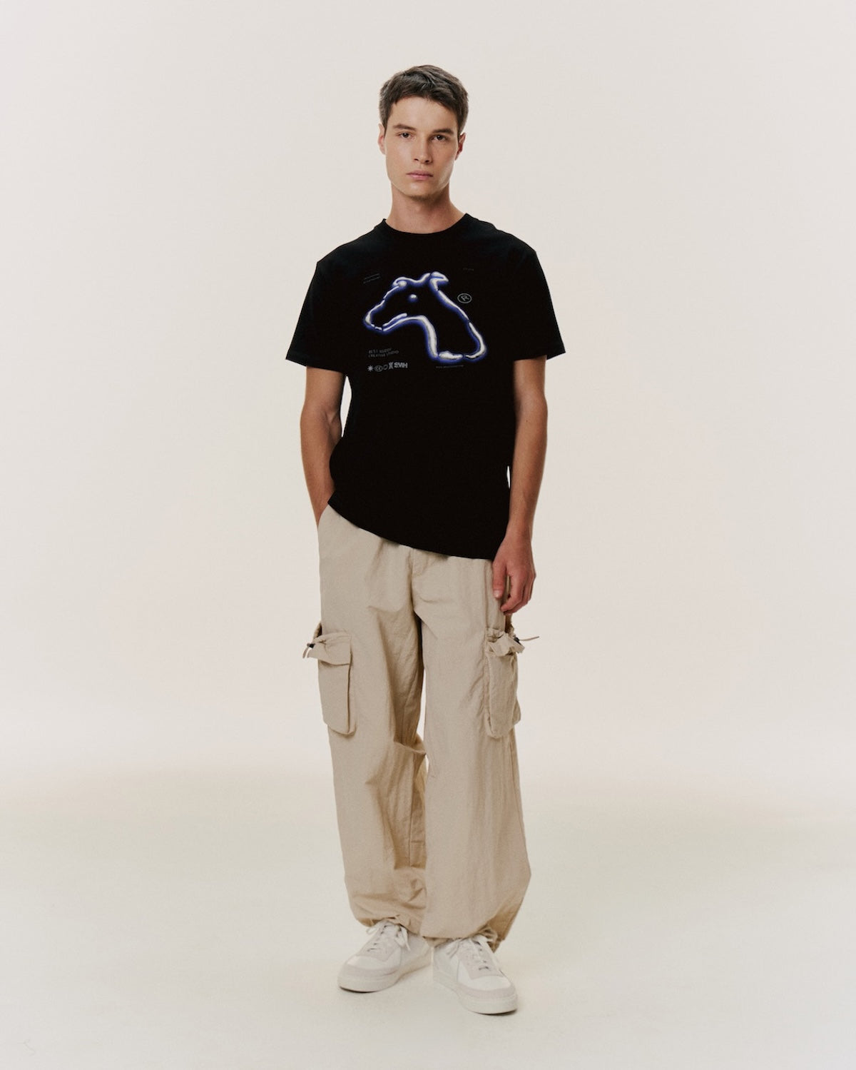 CLASSIC FIT T-SHIRT WITH LOGO GRAPHIC PRINT