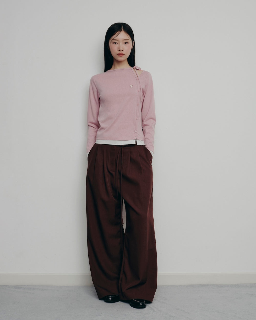 BESTIE ASYMMETRICAL OFF-SHOULDER TOP