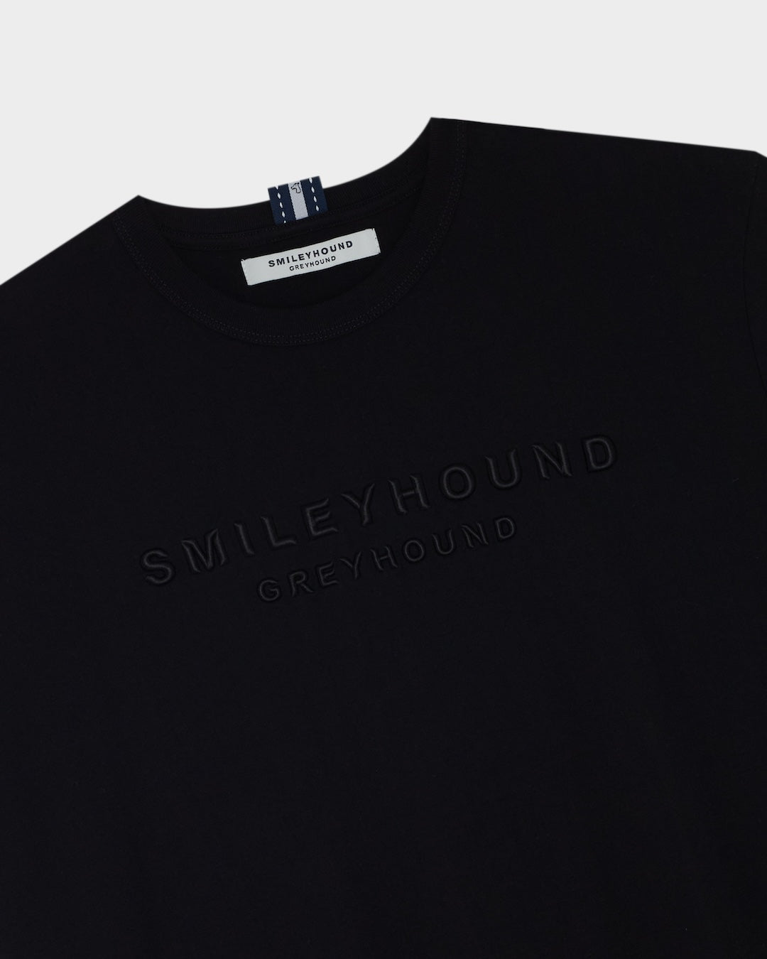 SMILEYHOUND TONE-ON-TONE  3D EMBROIDERED LOGO T-SHIRT S26MD03092-1A