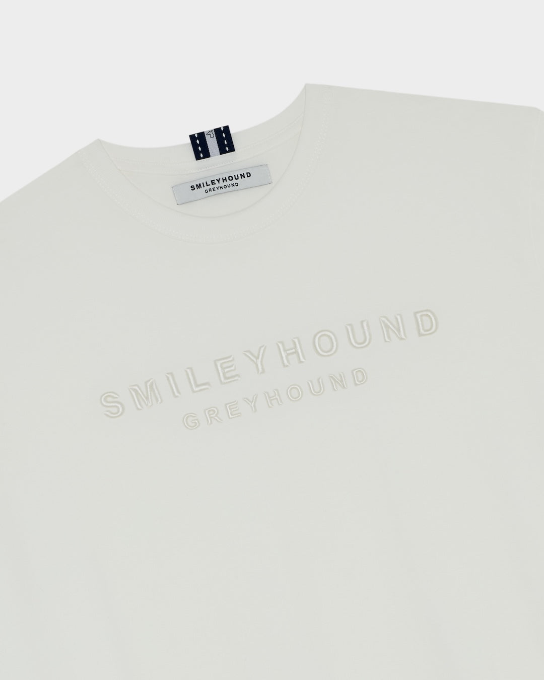 SMILEYHOUND TONE-ON-TONE  3D EMBROIDERED LOGO T-SHIRT S26MD03092-1A