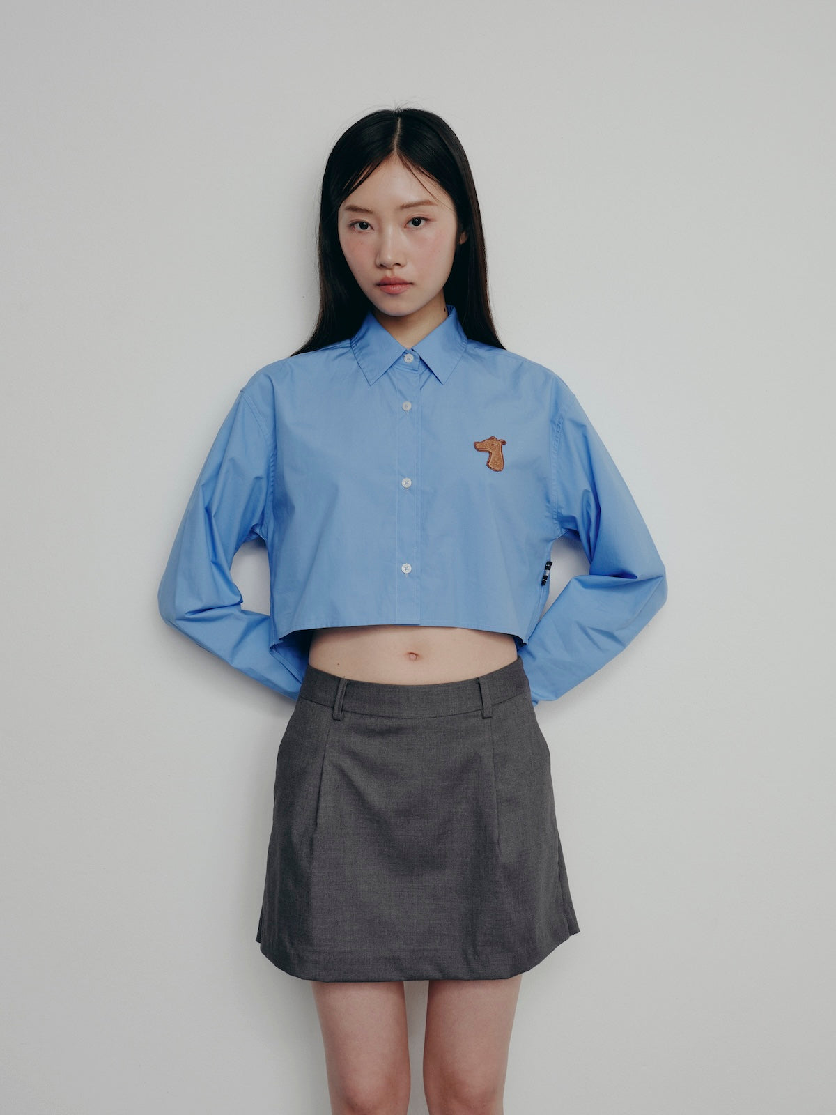 BESTIE TIE-BACK CROPPED SHIRT