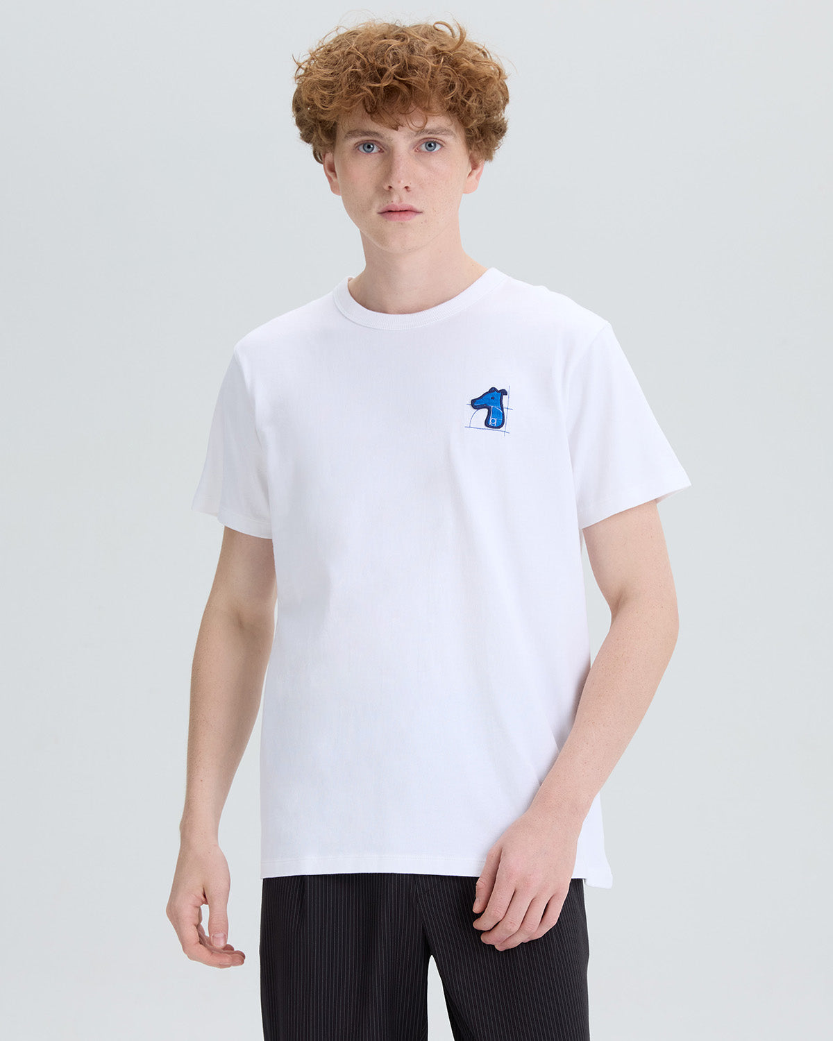 CLASSIC FIT T-SHIRT WITH LOGO EMBROIDERED