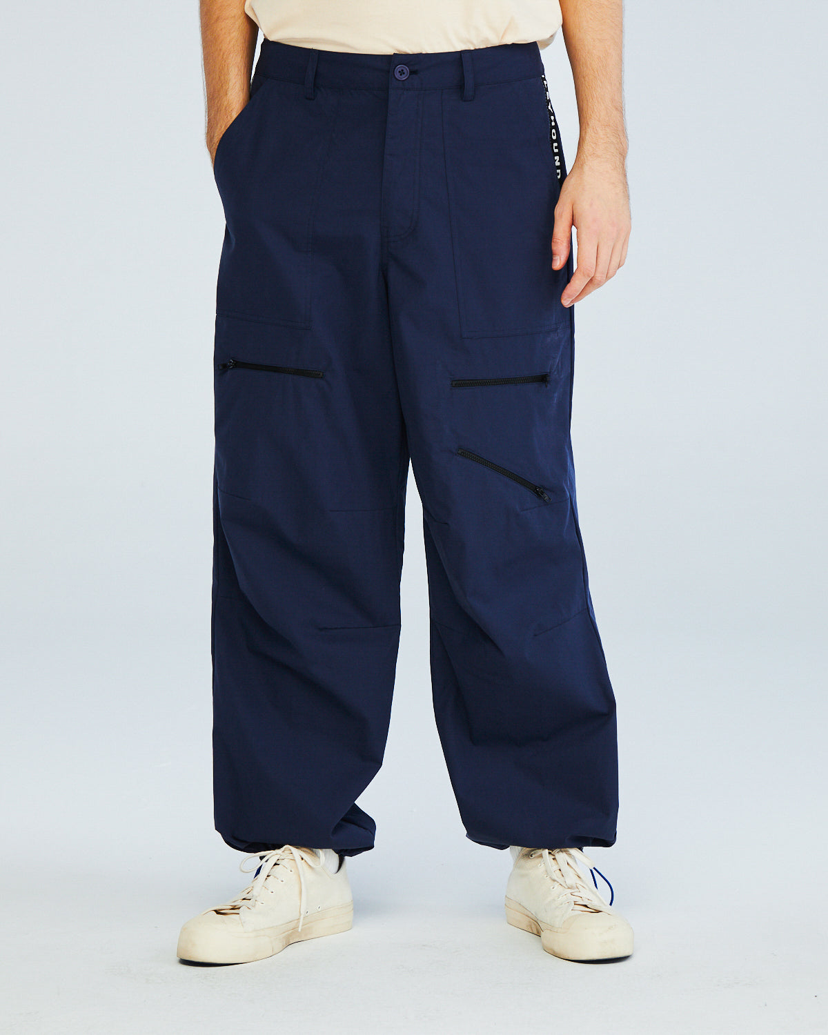 WIDE FIT PARACHUTE PANTS