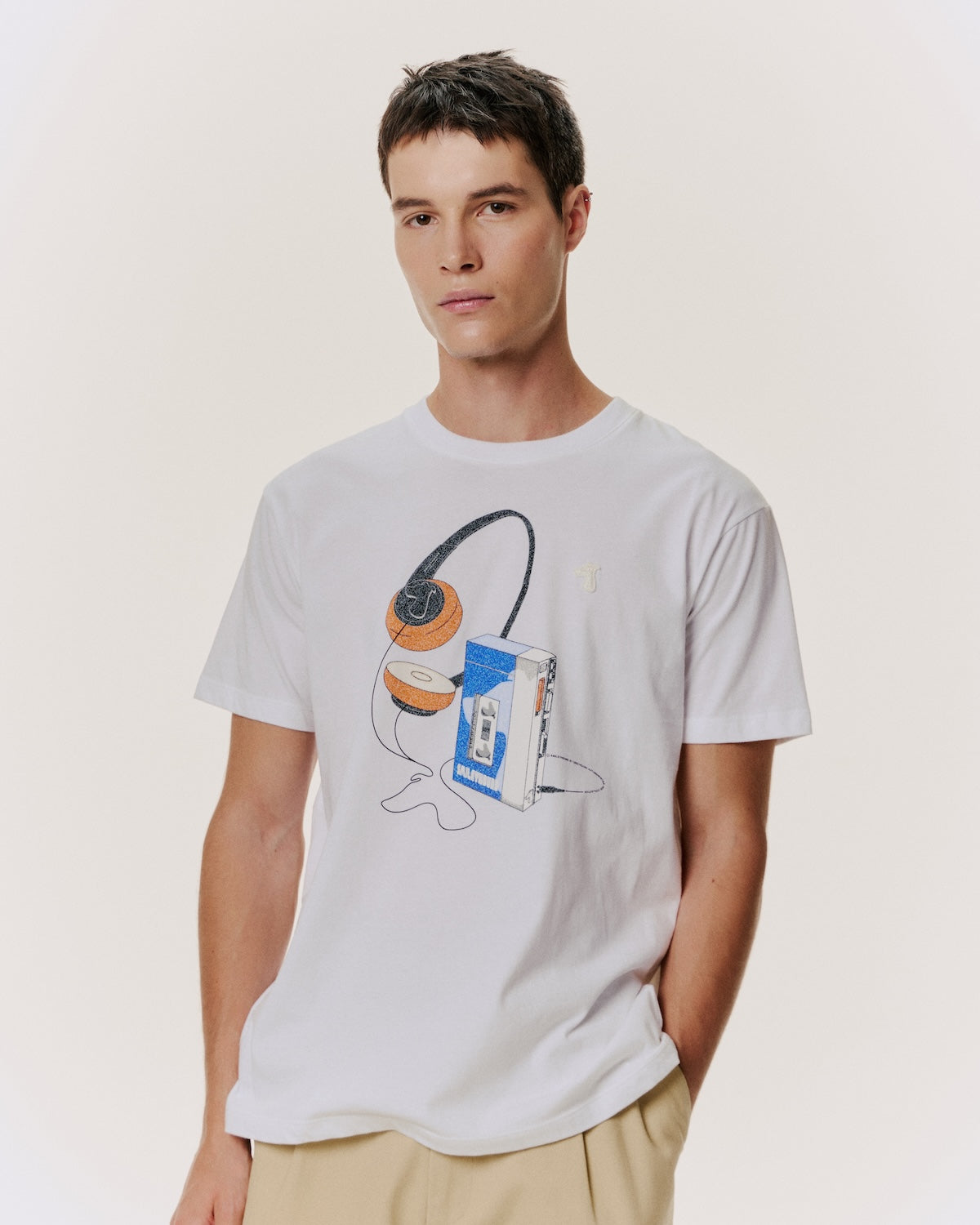 CLASSIC FIT T-SHIRT WITH LOGO GRAPHIC PRINT