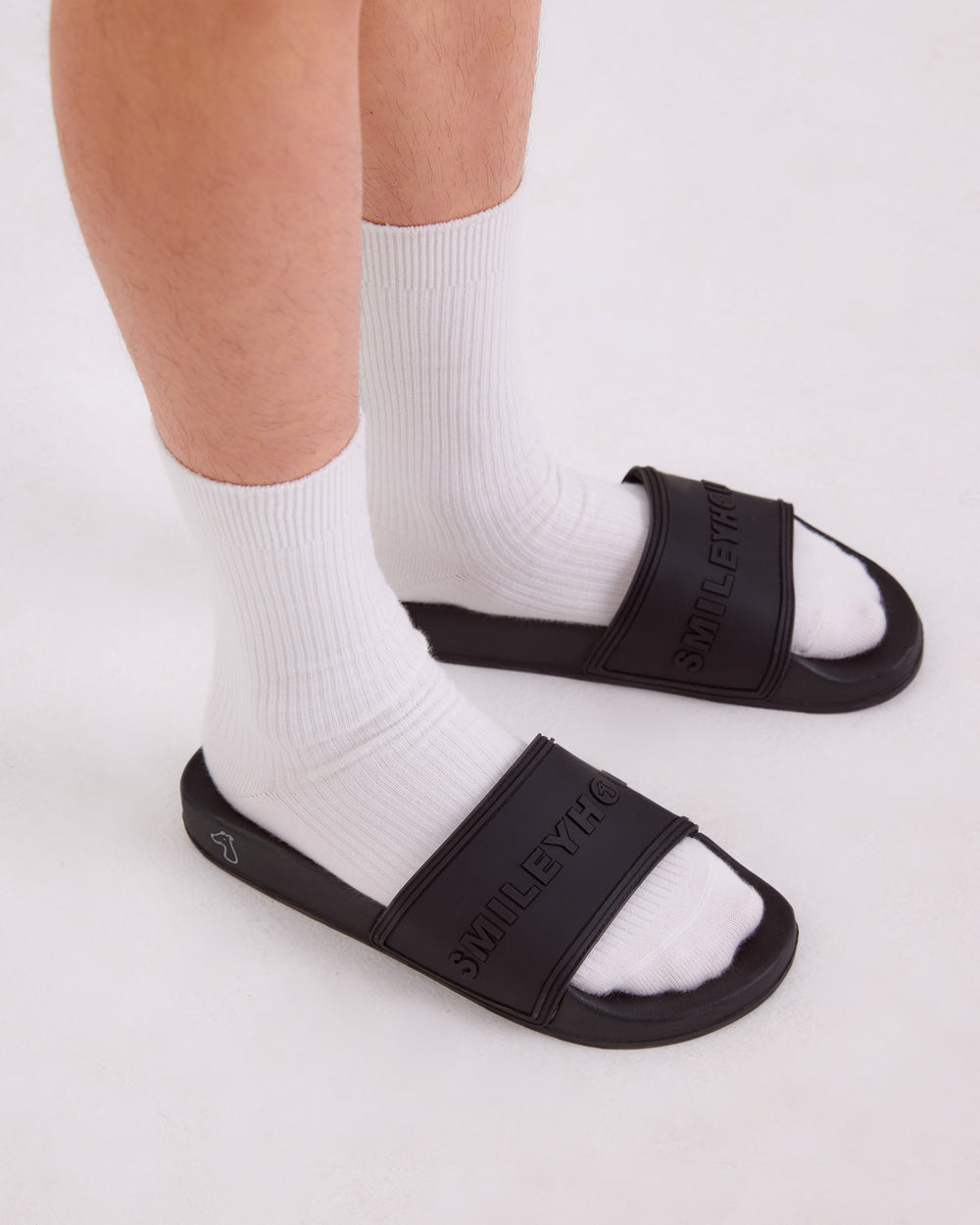 “SMILEYHOUND SLIDE SANDALS ”