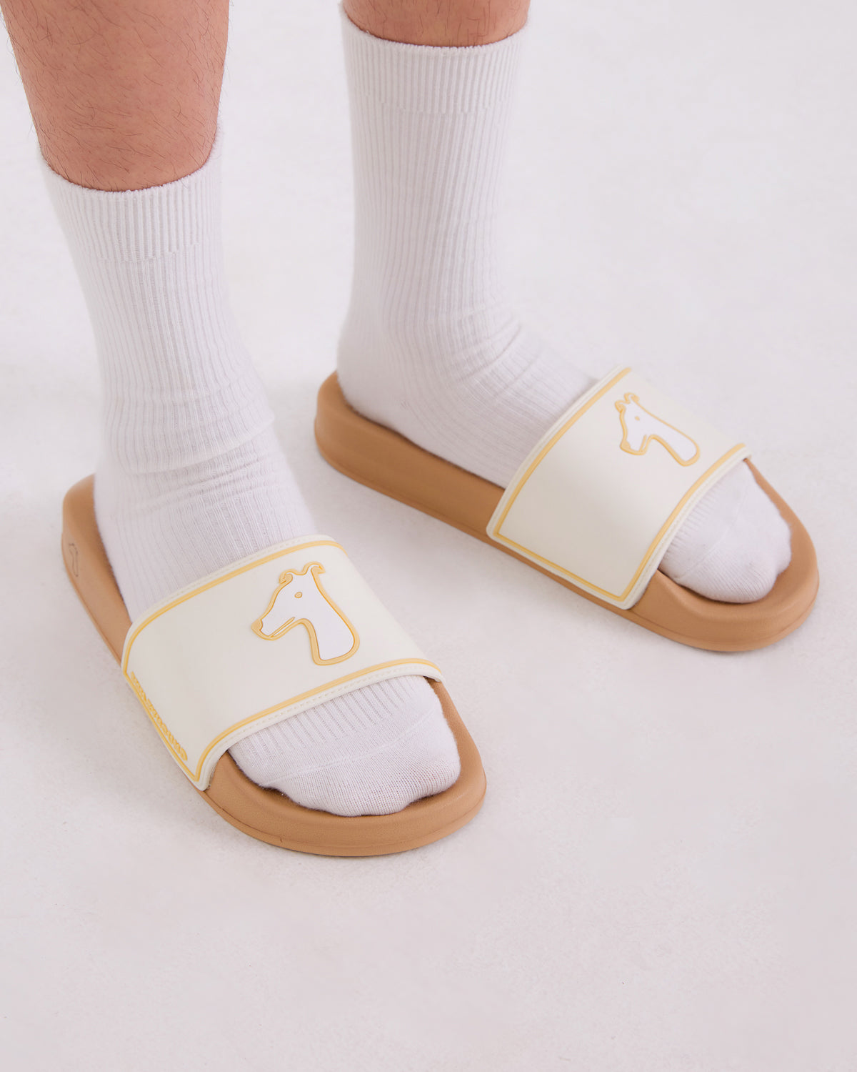 “SMILEYHOUND SLIDE SANDALS”