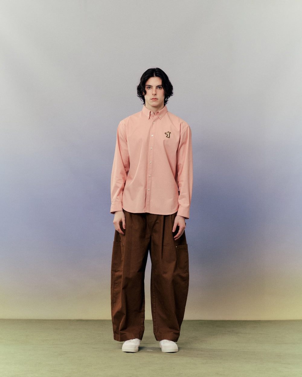 SMILEYHOUND RIBBON LOGO LINEN BUTTON-DOWN SHIRT