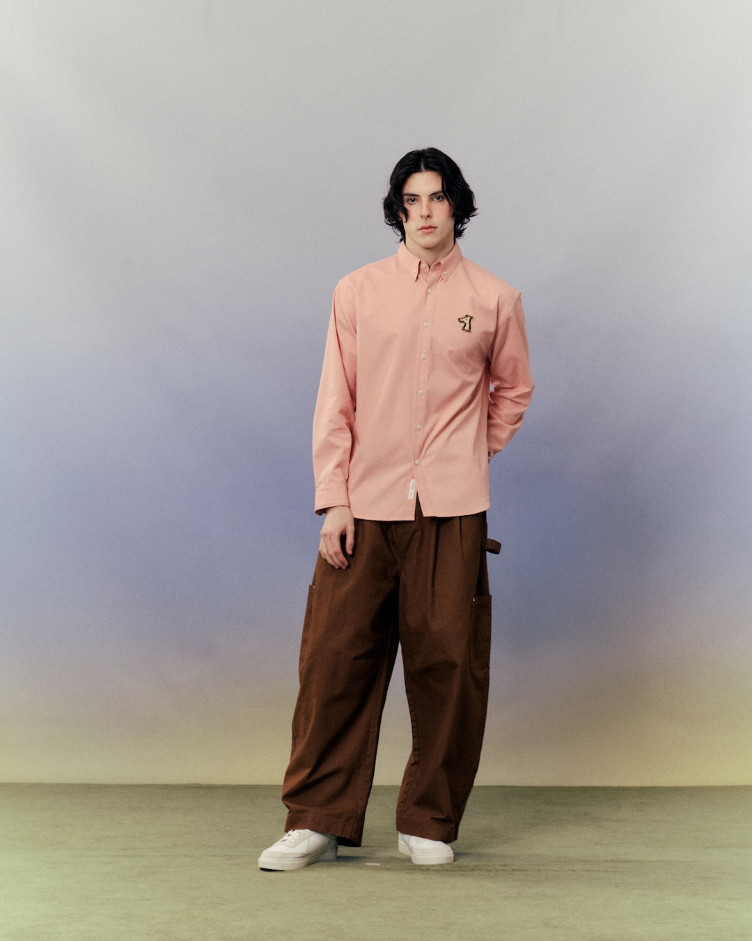 SMILEYHOUND RIBBON LOGO LINEN BUTTON-DOWN SHIRT