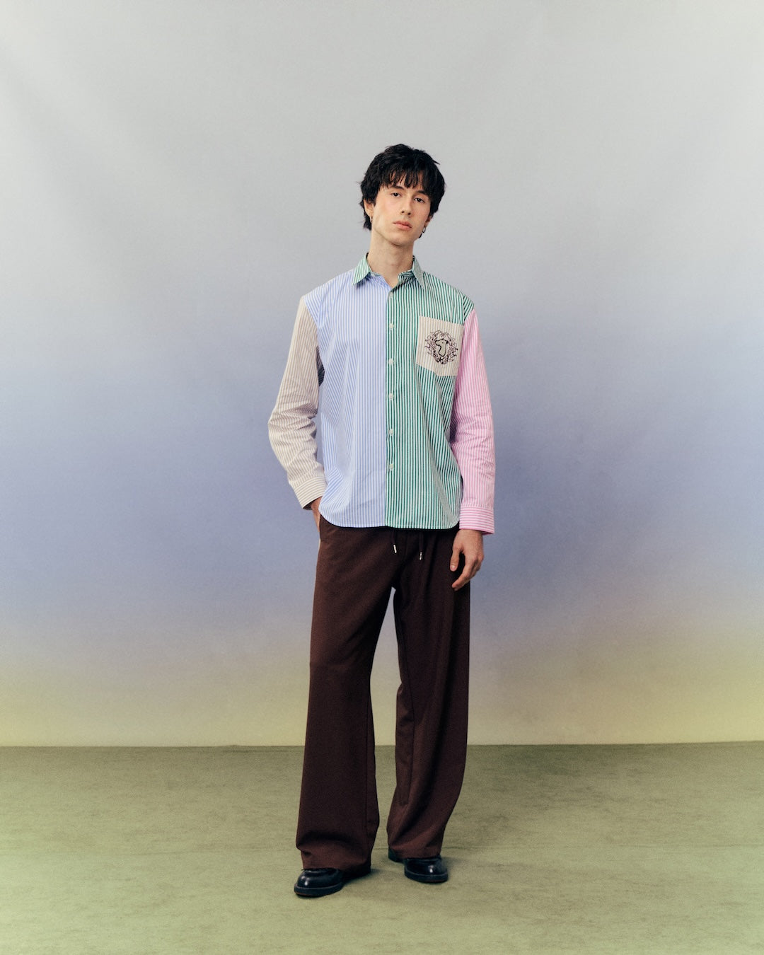 SMILEYHOUND SUMMER CLUB LOGO MIXED-STRIPE PANEL SHIRT