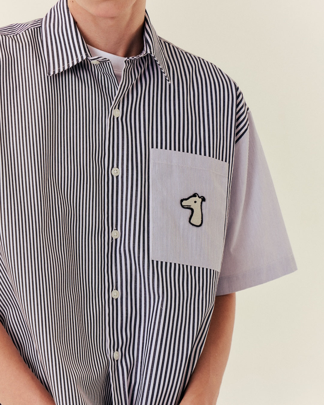 SMILEYHOUND CROPPED PANEL STRIPE SHIRT