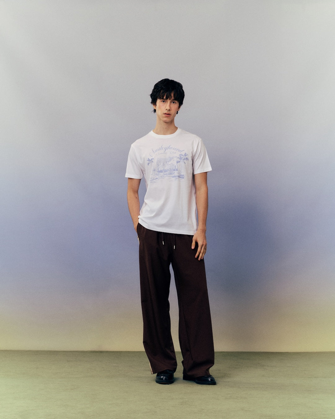 SMILEYHOUND SUMMER CLUB HOUSE GRAPHIC T-SHIRT