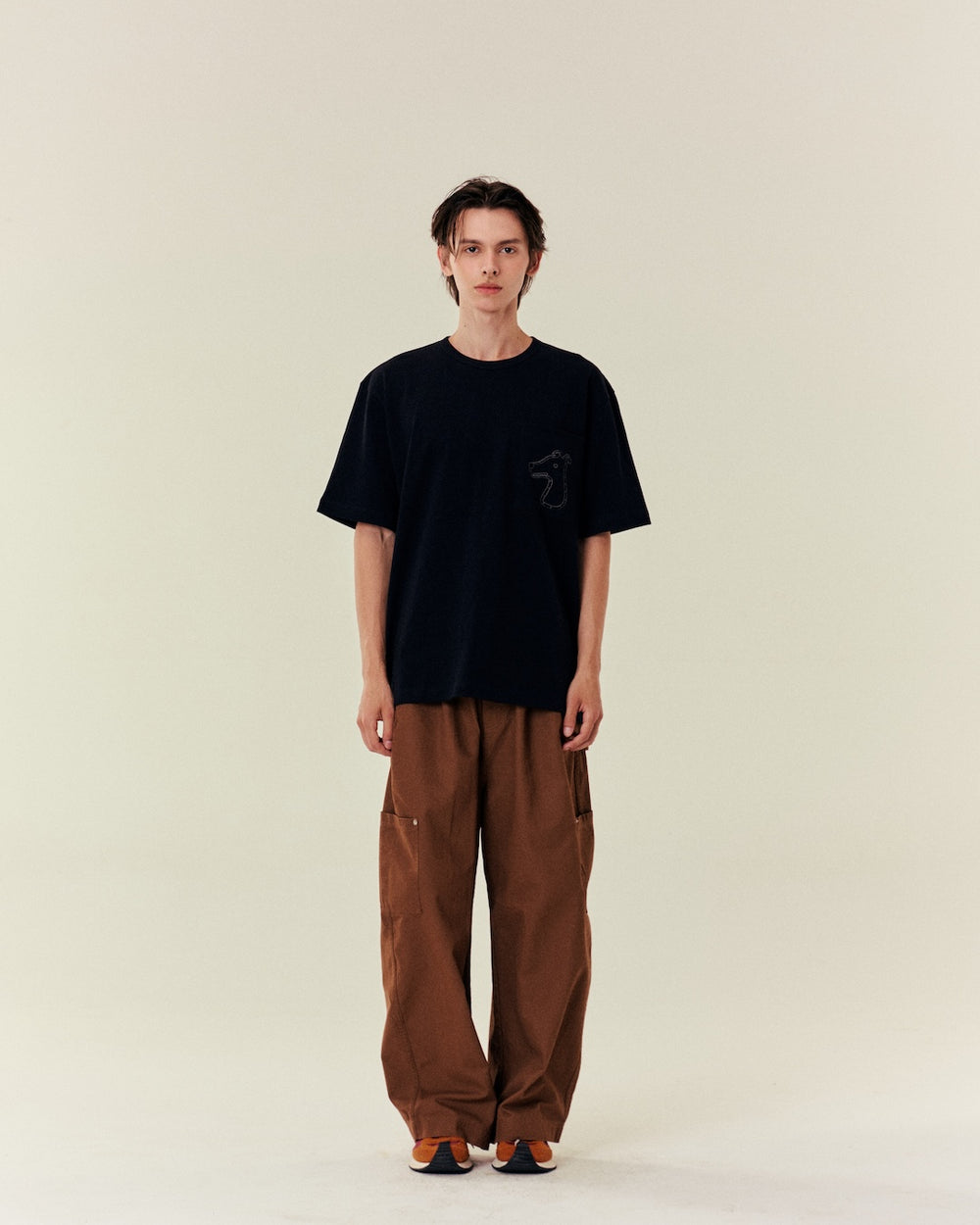 SMILEYHOUND CUT-OUT LOGO POCKET T-SHIRT