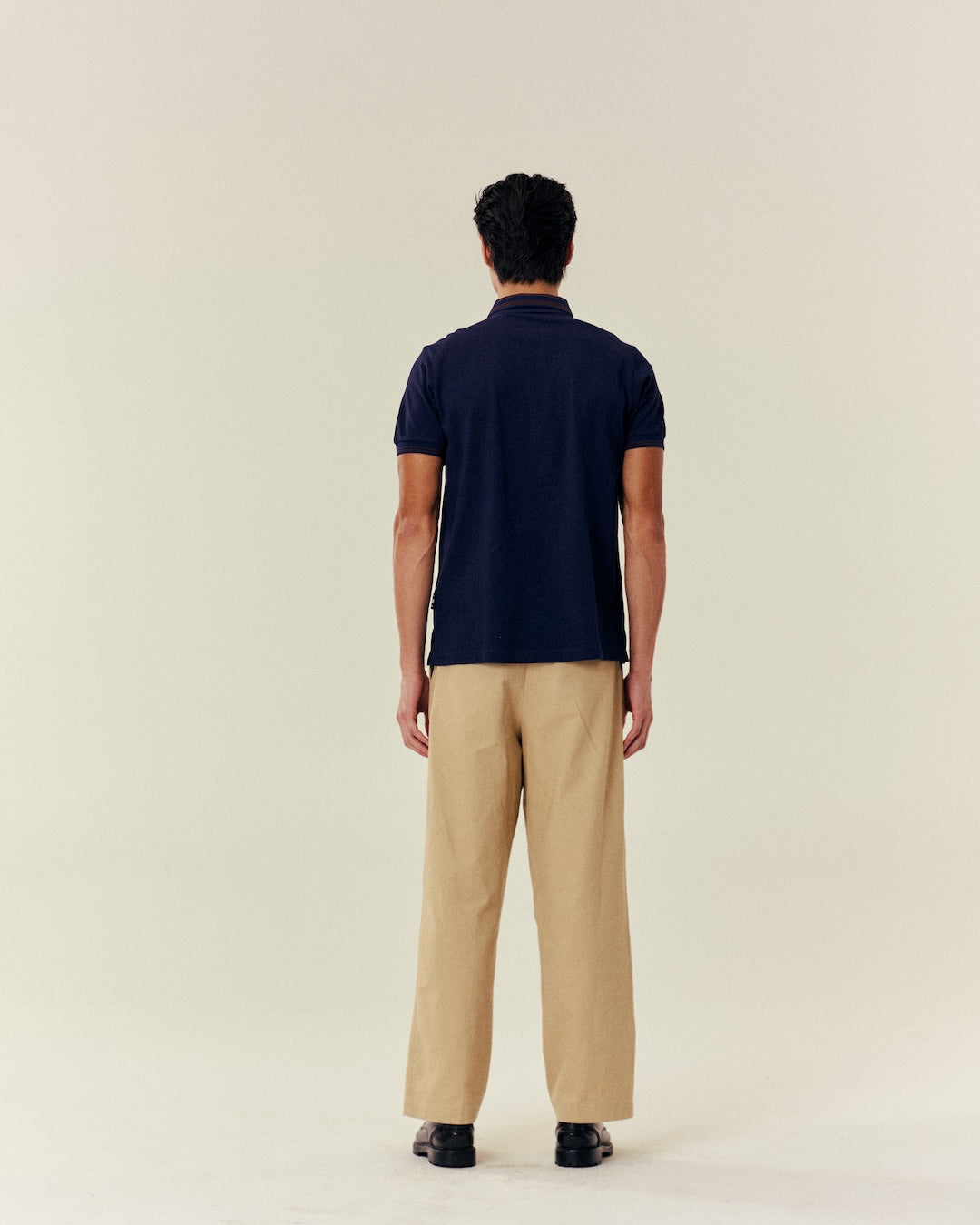 SMILEYHOUND STRIPED RIB COLLAR POLO WITH LEATHER PATCH