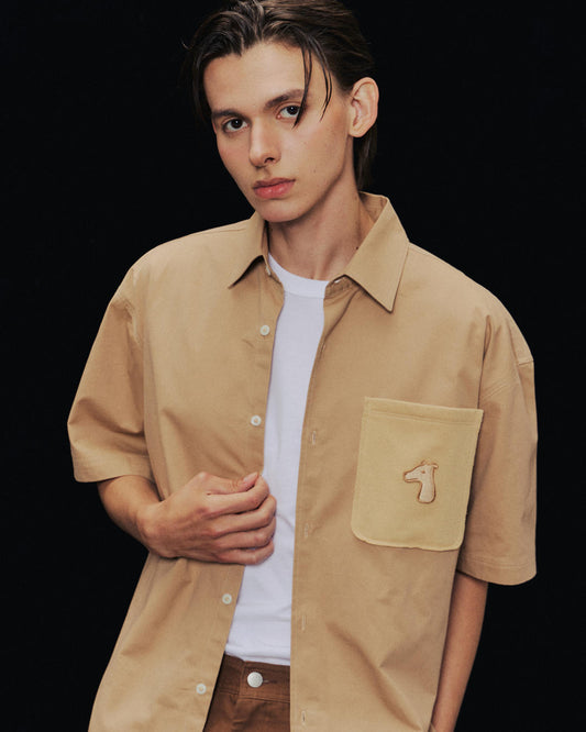 SMILEYHOUND GOODGATHER SHORT-SLEEVE SHIRT WITH RAW-EDGE PATCH POCKET