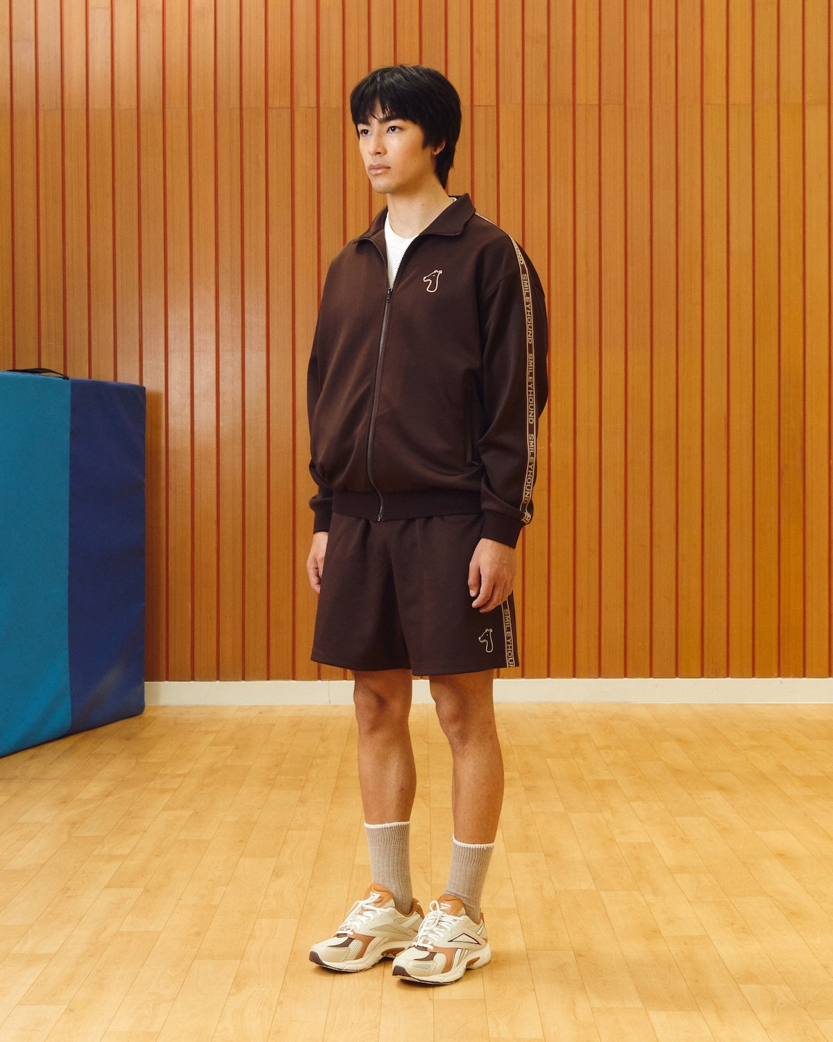 SMILEYHOUND ACTIVEWEAR NYLON JACKET