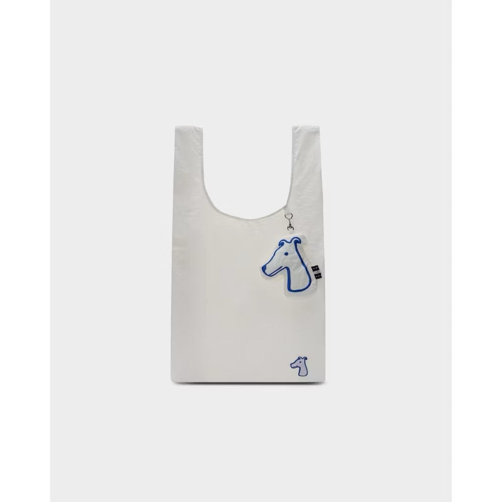 THE ESSENTIAL FOLDABLE NYLON SHAPE BAG