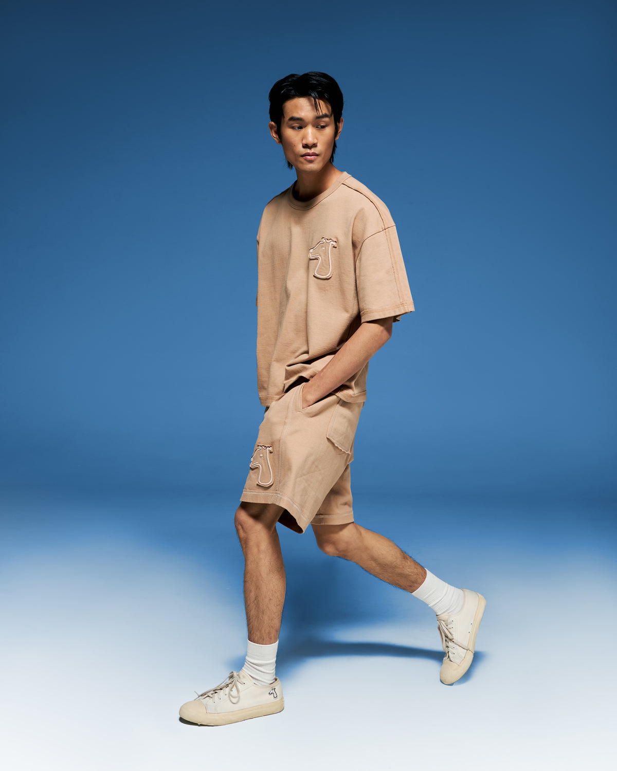 RAW EDGE OVERSIZED T-SHIRT