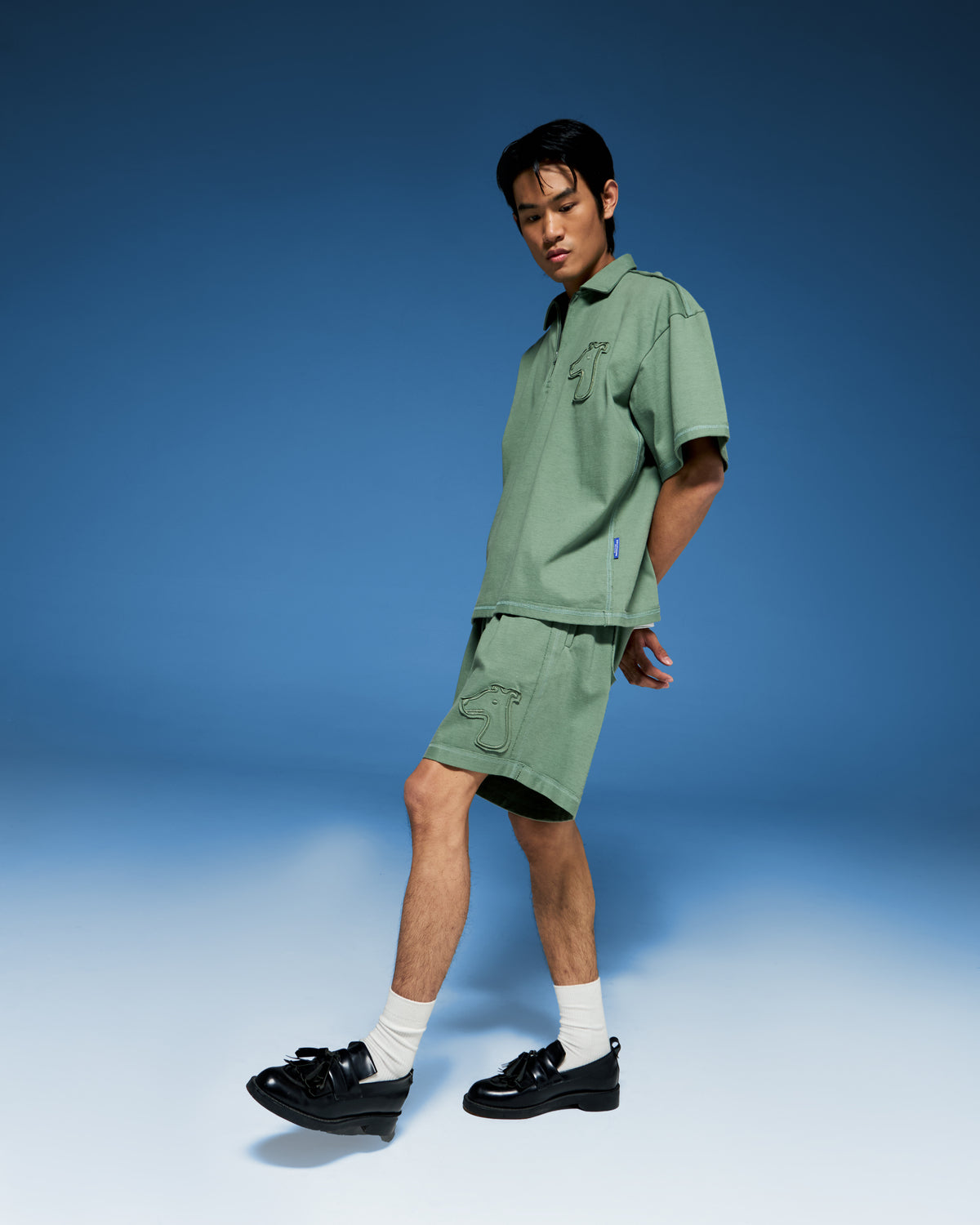 RAW EDGE SHORTS